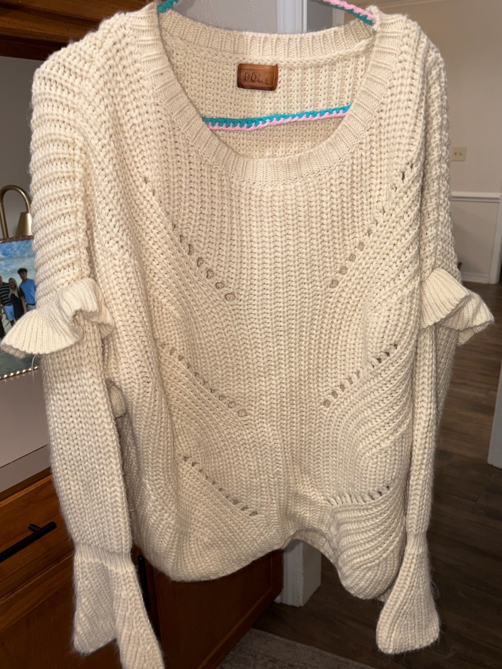 POL sweater size L